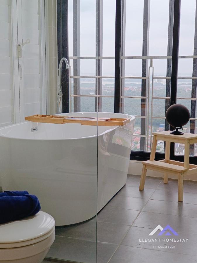 Mosaic Southkey Midvelly By Elegant * Johor Bahru