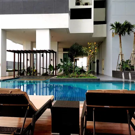 Mosaic Southkey Midvalley By Elegant Johor Bahru Exterior photo