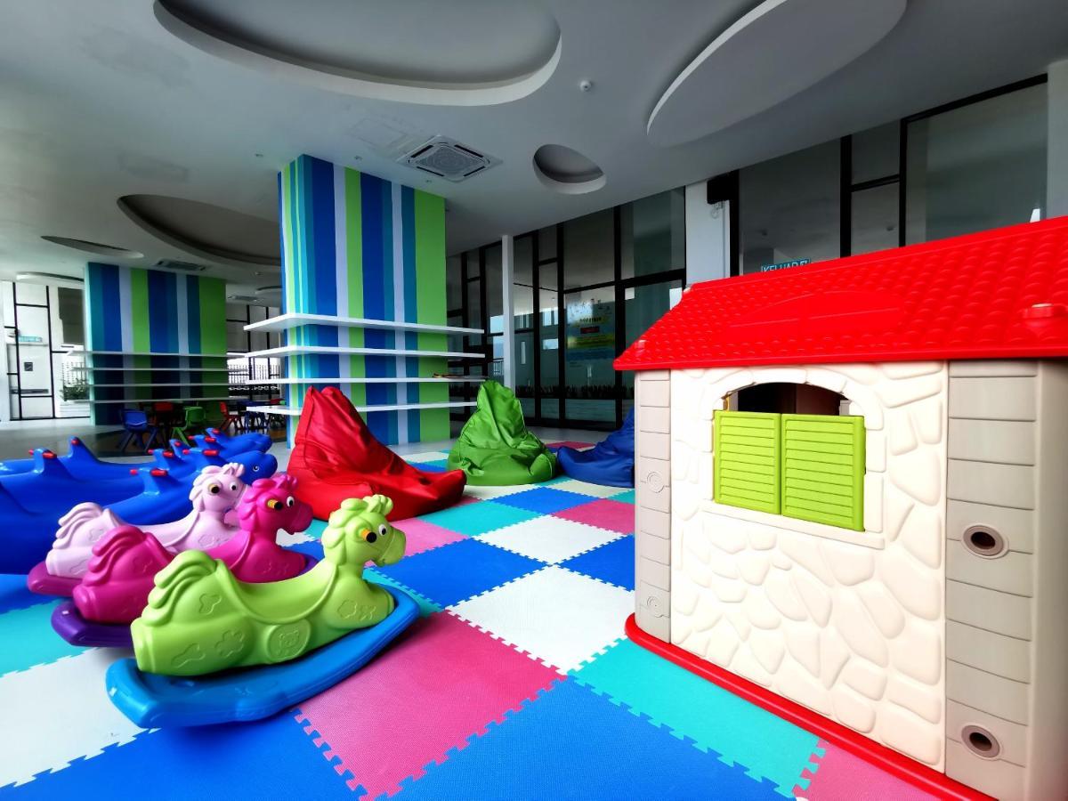 Mosaic Southkey Midvalley By Elegant Apartment *